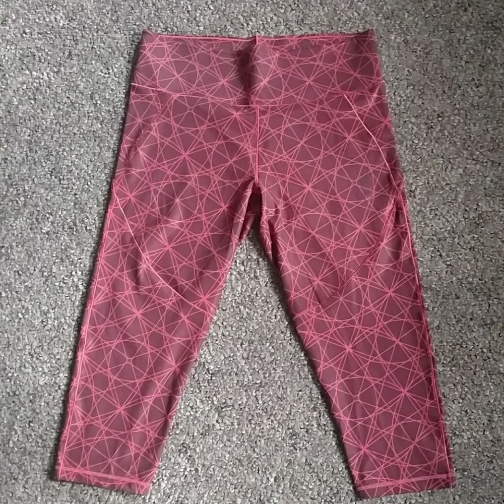 NwOT Adidas climalite 3/4 Capri woman's XL